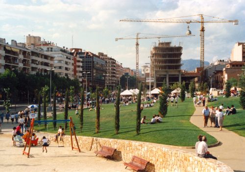 <p>Parc dels catalans, 1995. Autor: Jenar Indurain. Fons Municipal. AMAT. Reg. 417184.</p>
