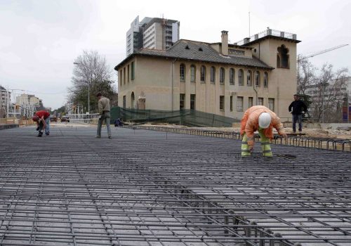<p>Prolongació Ferrocarrils de la Generalitat de Catalunya. Tram Estació Vallparadís Universitat, 01-03-2005. Autor: BadiaCasanova Fotografia. AMAT. Reg. 795711</p>
