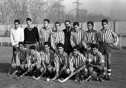 <p>I Torneig d’Hoquei Internacional juvenil, 1958.<br />
Fotografia: Joan Biarnés – Procedència: Arxiu Municipal de Terrassa (AMAT) – Reg: 039_001</p>
