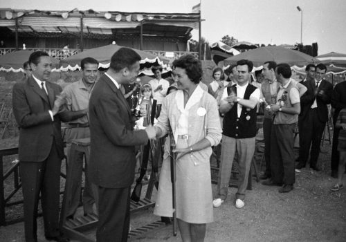 <p>Campionat de Catalunya de Tir al colomí, celebrat, entre l’11 i el 18 de juny de 1961.<br />
Fotografia: Joan Biarnés – Procedència: Arxiu Municipal de Terrassa (AMAT) – Reg: 105_017</p>
