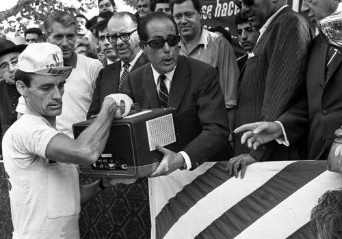 <p>XLV Volta a Catalunya, 1965.<br />
Fotografia: Joan Biarnés – Procedència: Arxiu Municipal de Terrassa (AMAT) – Reg: 261_032</p>
