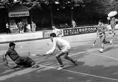 <p>Campionat d’Espanya d’hoquei Sala, 1965.<br />
Fotografia: Joan Biarnés – Procedència: Arxiu Municipal de Terrassa (AMAT) – Reg: 288_022</p>
