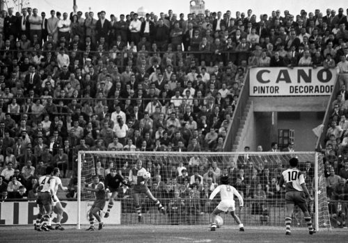<p>Partit de futbol CE Sabadell – RCD Espanyol, 20 d’octubre del 1968.<br />
Fotografia: Joan Biarnés – Procedència: Arxiu Municipal de Terrassa (AMAT) – Reg: 491_006</p>

